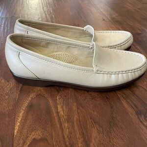 SAS Simplify Loafers leather shoes Women's size 8.5N Tan